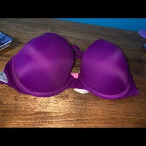 VS Pink bra size 34B